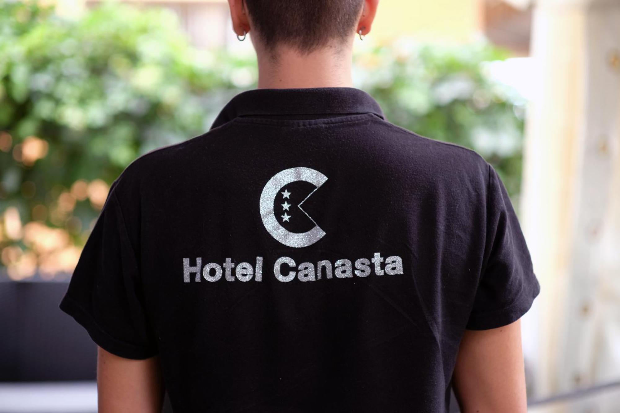 Hotel Canasta Ріміні Екстер'єр фото