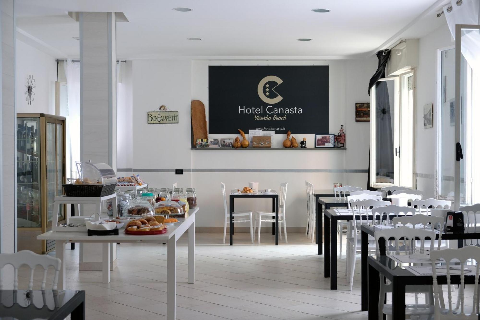 Hotel Canasta Ріміні Екстер'єр фото